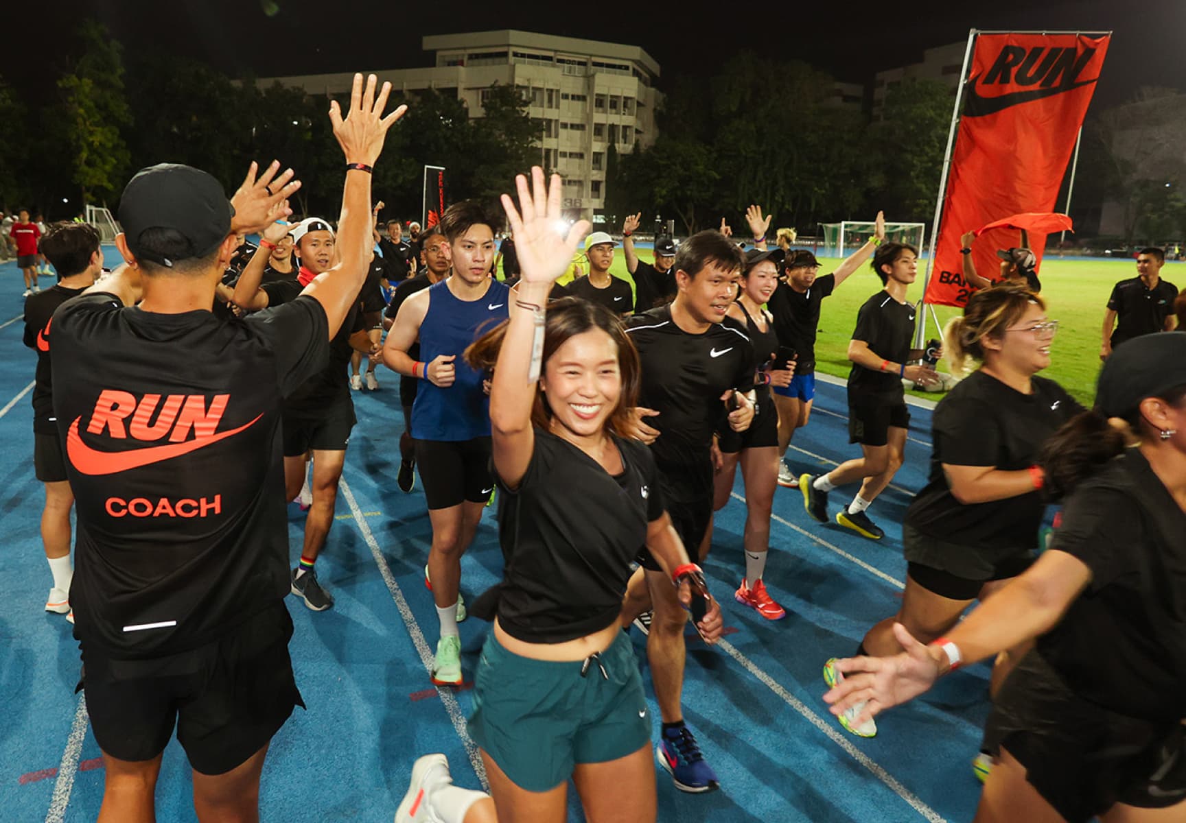 ร้านค้าอย่างเป็นทางการของ Nike