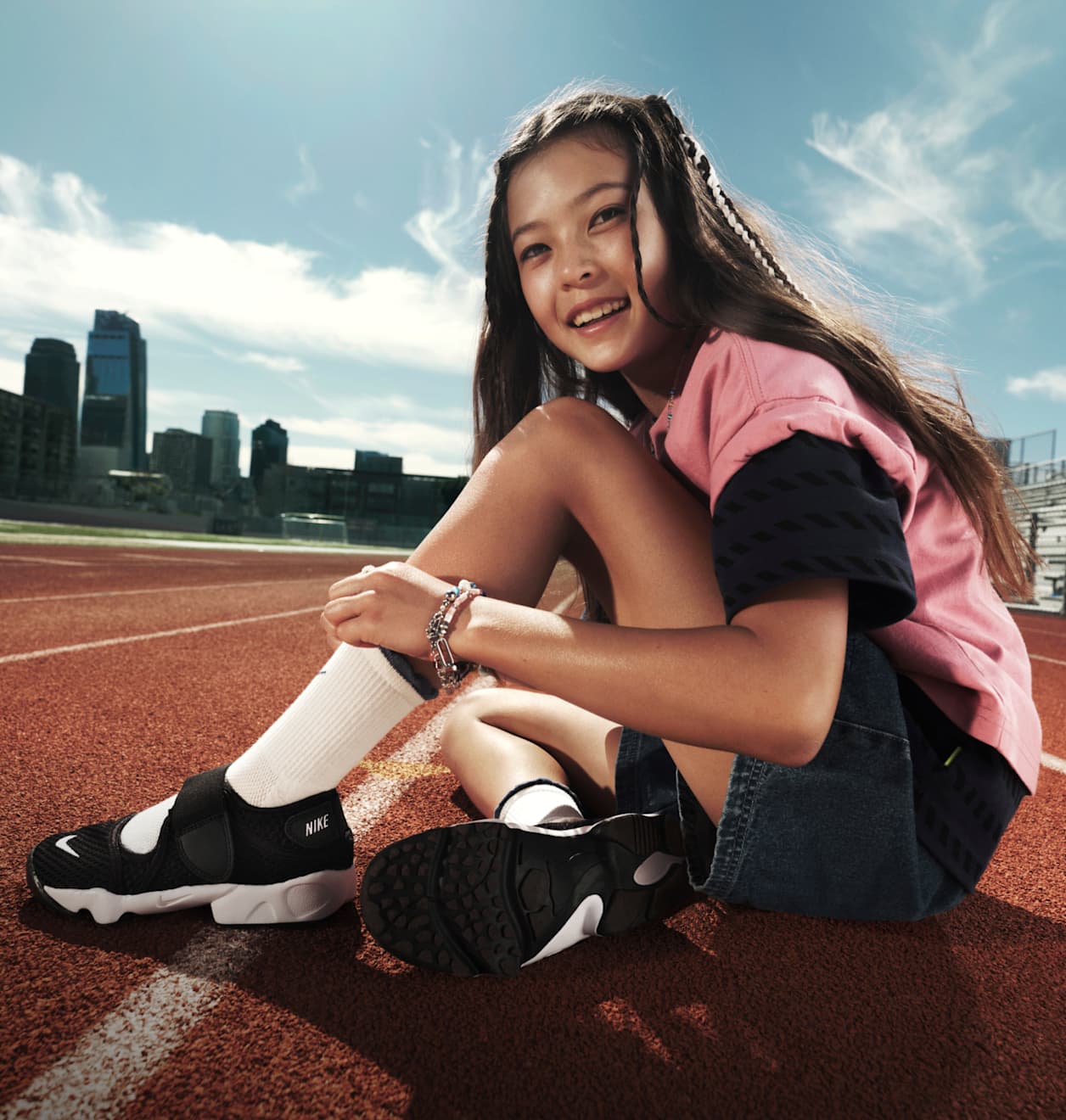 ร้านค้าอย่างเป็นทางการของ Nike, เล่นได้ชิลๆ