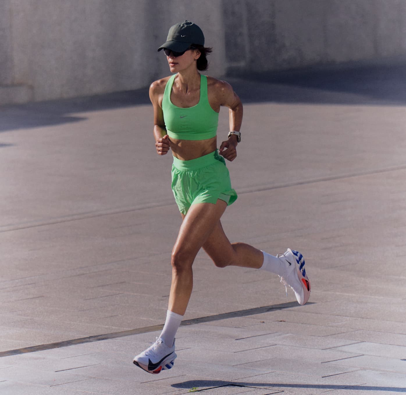 Nike Running, ไอเท็มที่แอน ทองประสมเลือกใส่