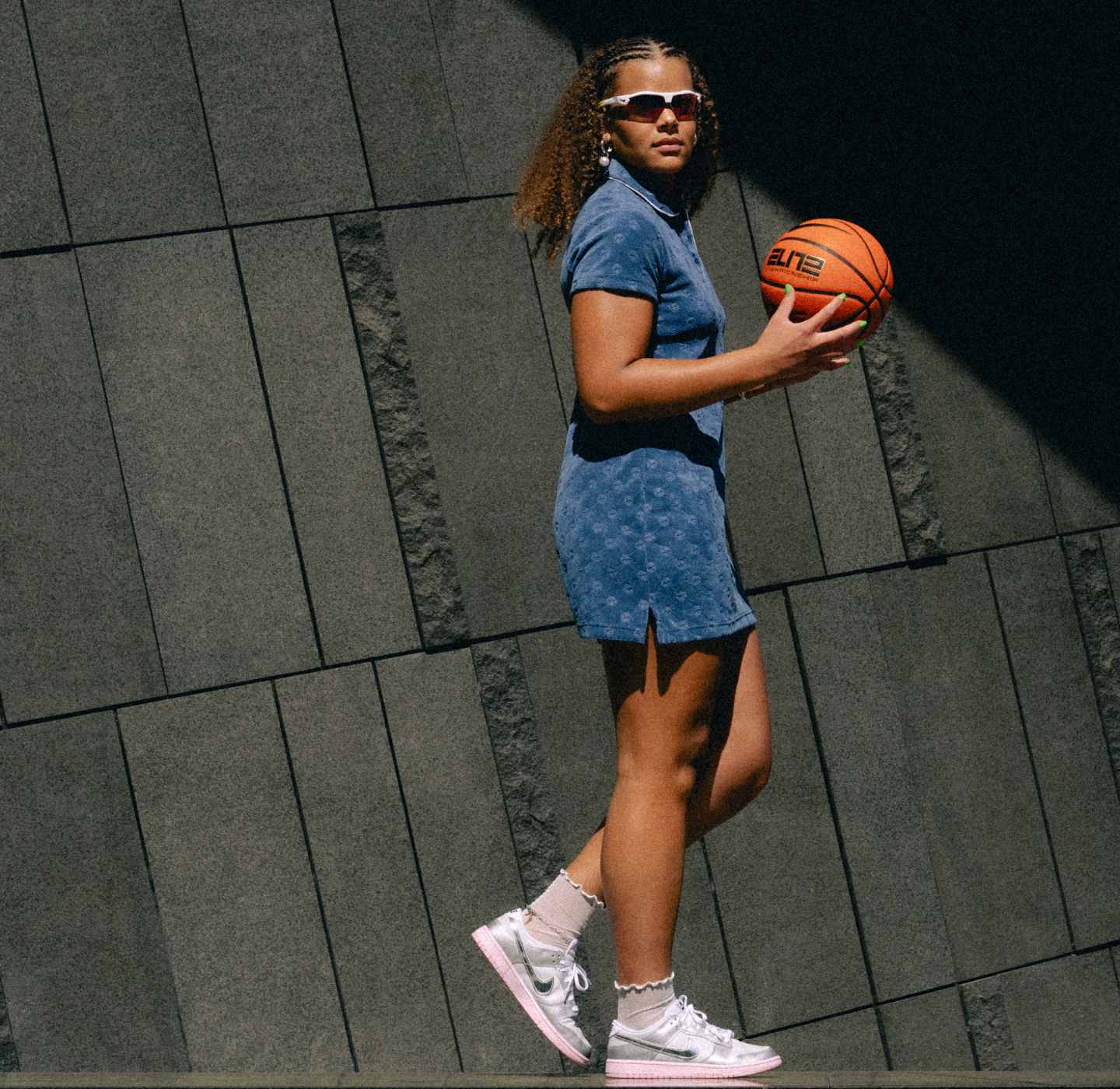 Women's Shoes, Clothing & Accessories, Hoops-Inspired Style