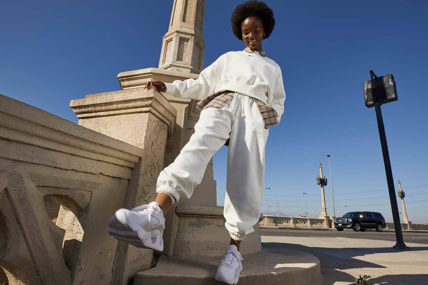 nike air womens fleece pants