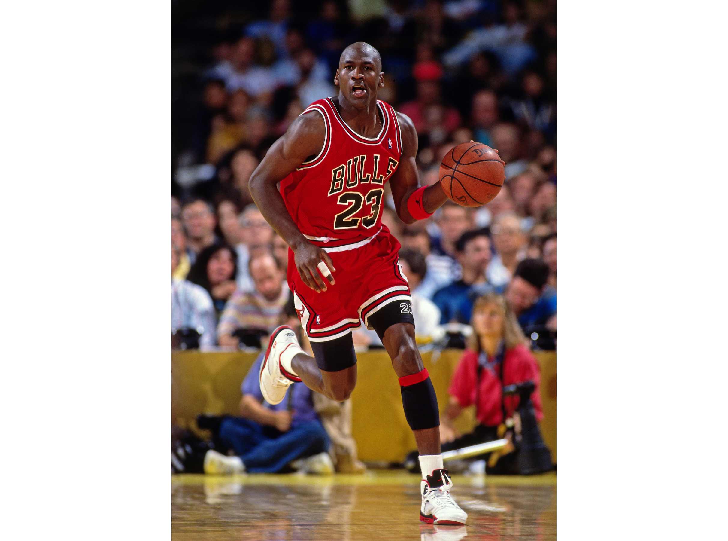 A legemlékezetesebb cipők, amelyeket Michael Jordan „Az utolsó bajnokságig” című sorozatban viselt.