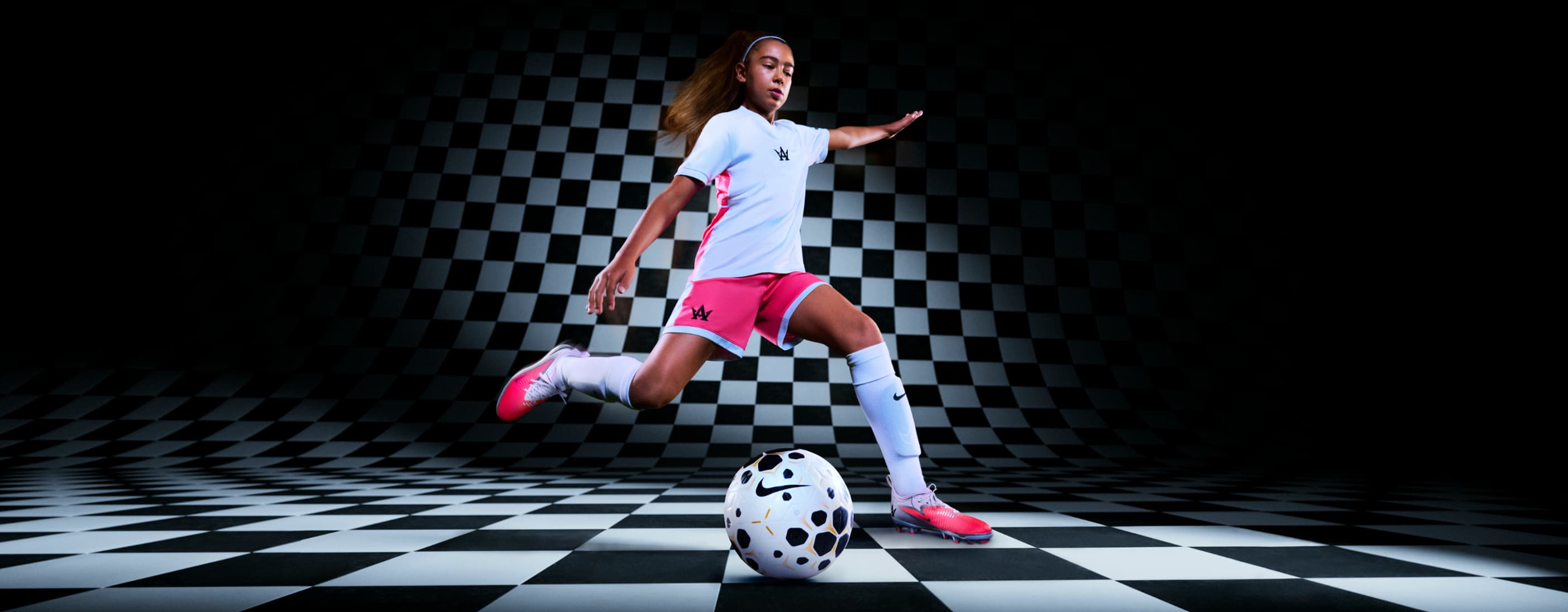 Nike Teens : ton espace dédié pour découvrir les dernières tendances, t’inspirer et te faire vibrer 