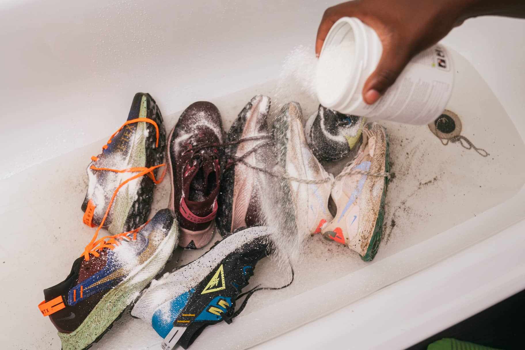 6 façons de désinfecter vos sneakers