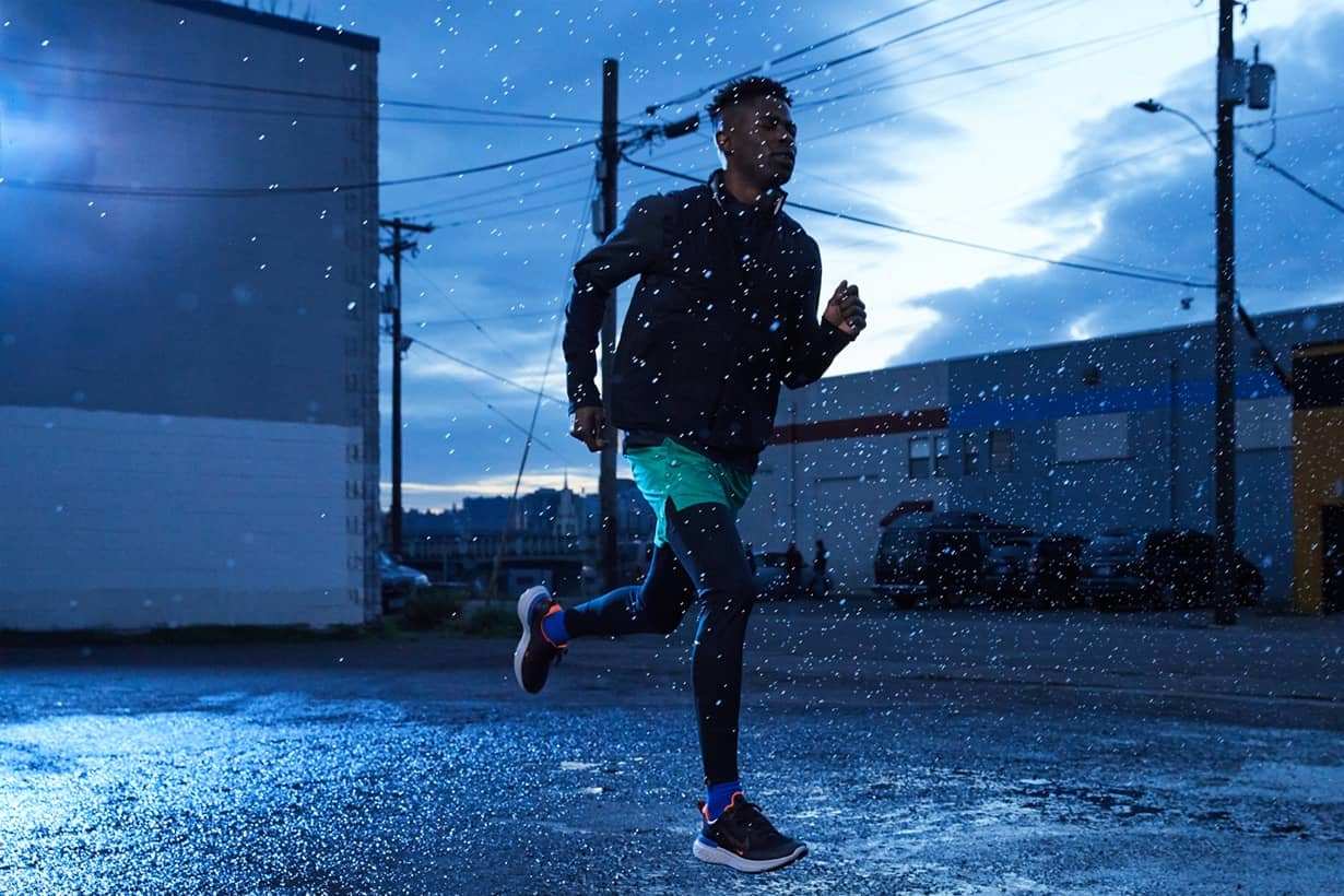 La mejor equipación de running para combatir el frío