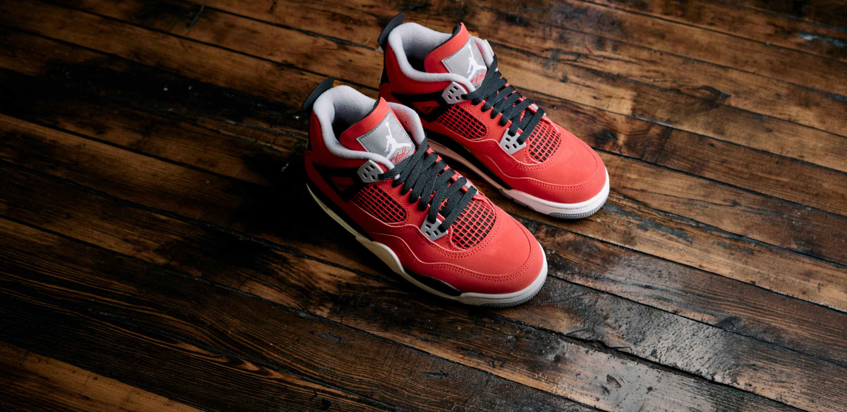 Sitio web oficial de Nike, The Wait Is Over