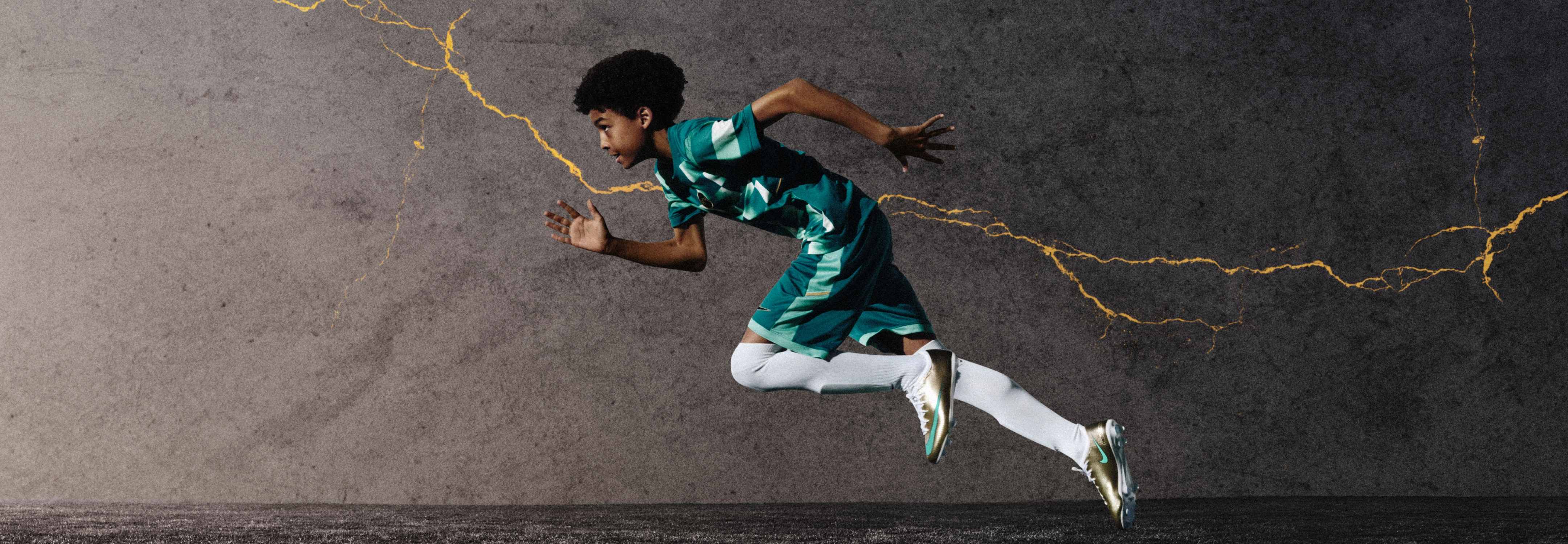 Nike เด็ก, JR. MERCURIAL SUPERFLY KYLIAN MBAPPÉ
