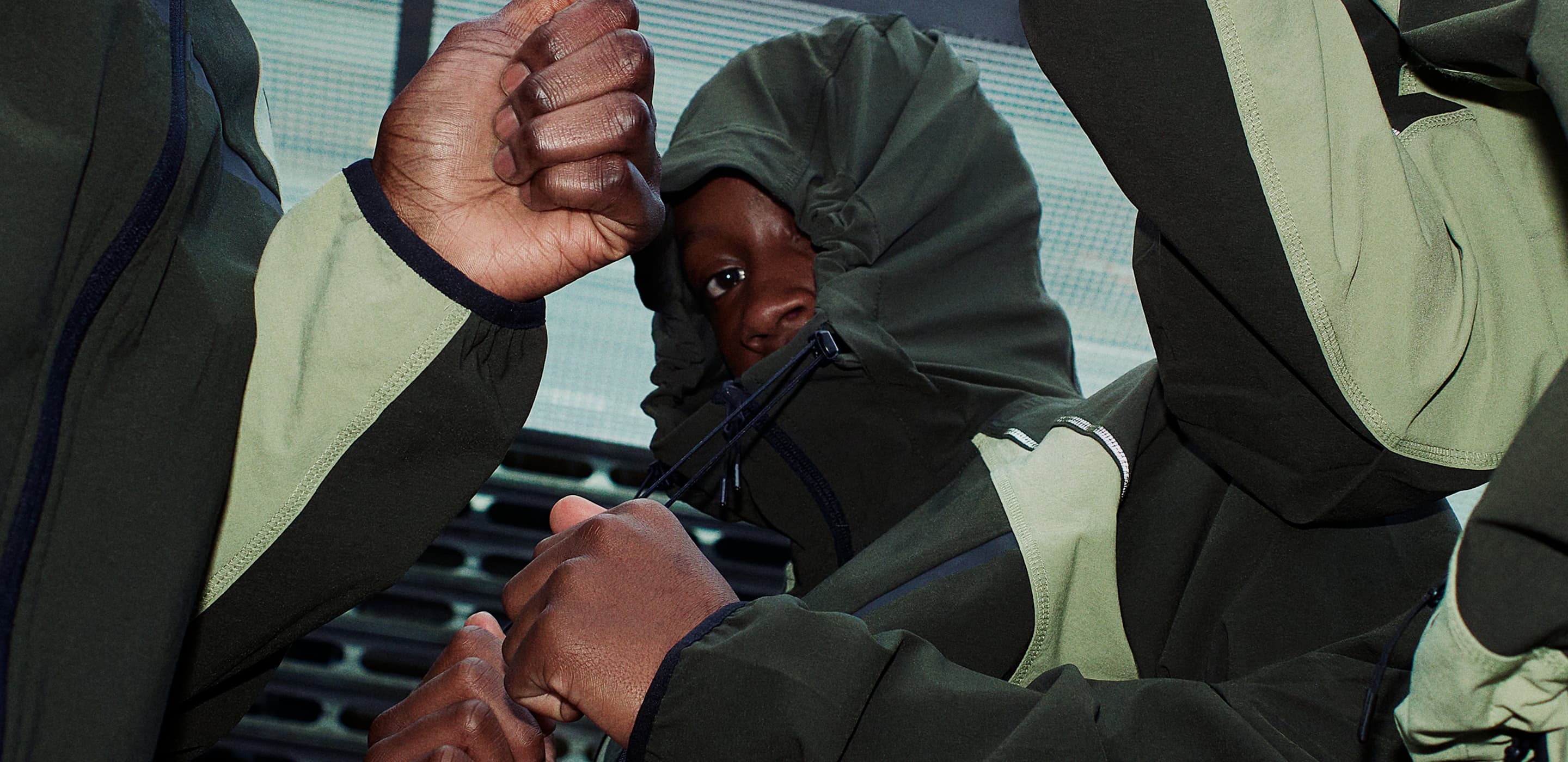 Nike Tech Woven: allibera tot el teu potencial de moviment