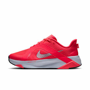 Nike. Just Do It, slide 4 of 6
