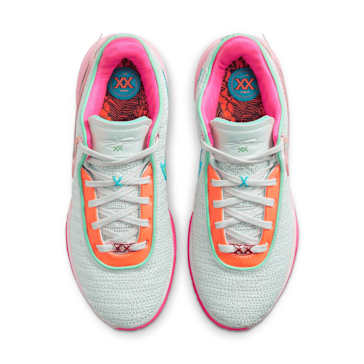 LeBron 20の公式公開情報と発売日