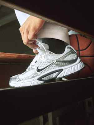 Image 48: Nike. Just Do It