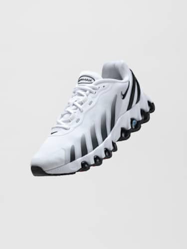 ชุดกีฬา Nike