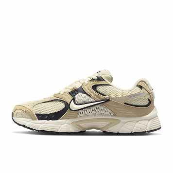 Nike. Just Do It, slide 4 of 7