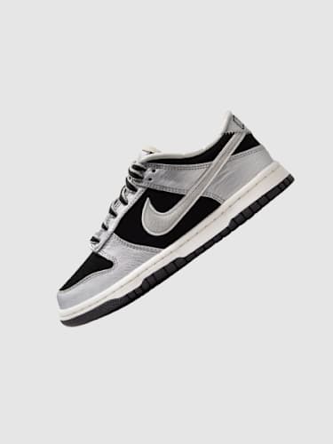 Nike Sportswear (NSW), slide 2 of 8