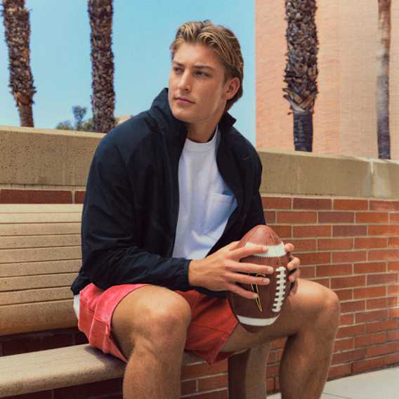 Looks for the Crew, Nike Back to School, slide 3 of 4