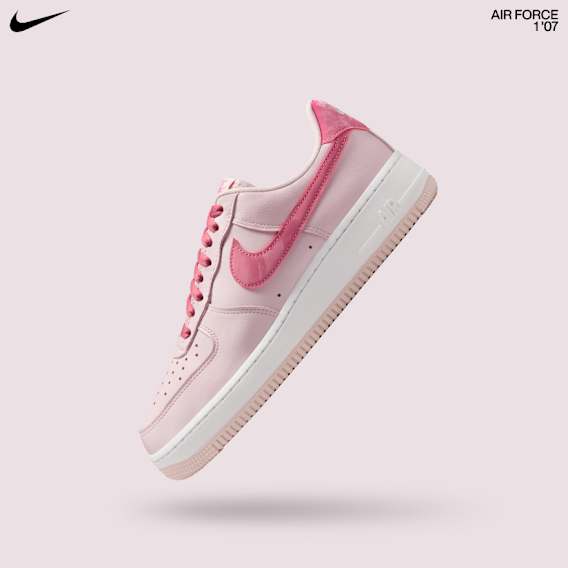 Trend, Nike. Just Do It, slide 4 of 5