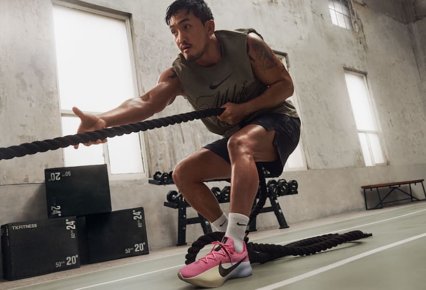 Compra por deporte , Calzado, Vestimenta y Accesorios para Hombre, slide 4 of 5