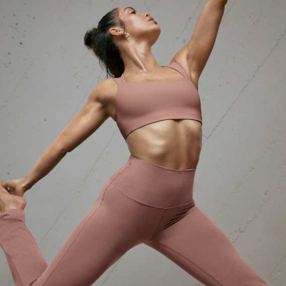 Calzado, Vestimenta y Accesorios Para Mujer
