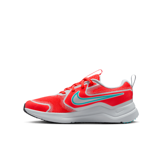 Cómo elegir unas zapatillas de running para niño/a que se ajusten bien