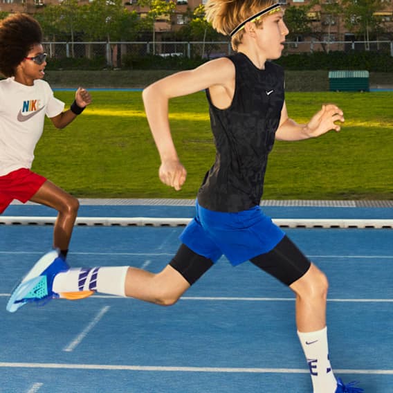 Calzado, vestimenta y accesorios para niños Nike. Nike.com