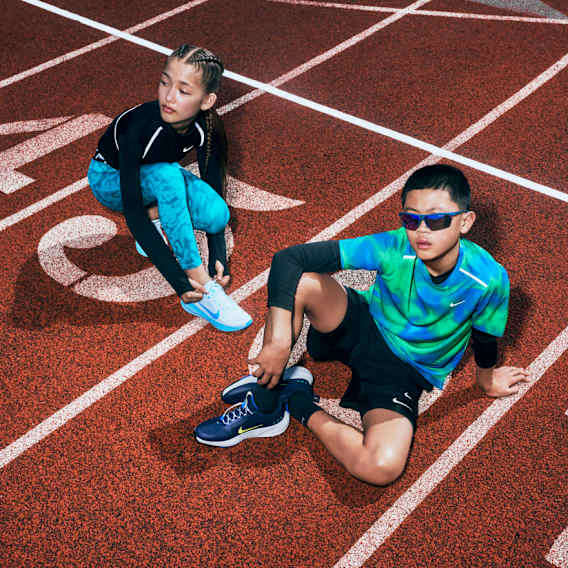 Gear for a Great Year, Nike Back to School, slide 2 of 4