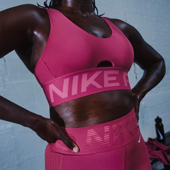 Calzado, Vestimenta y Accesorios Para Mujer