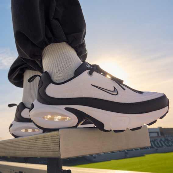 Nike. Just Do It. Nike.com (JP)