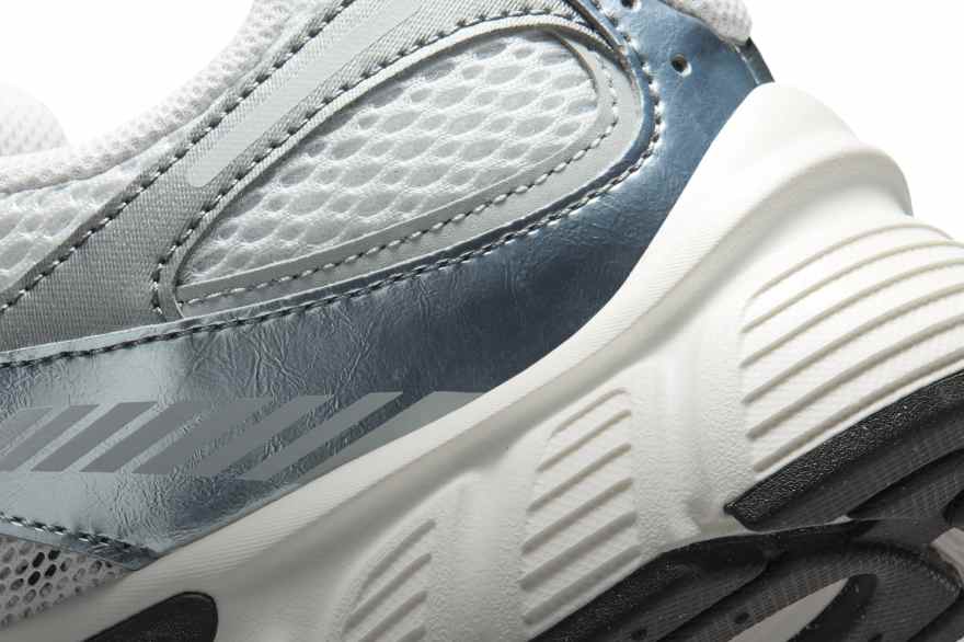 Men's Shoes, Clothing & Accessories, slide 2 of 3