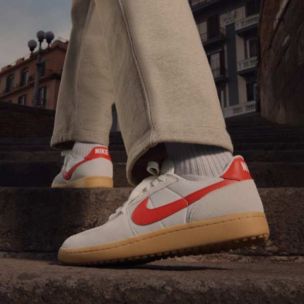 Nike Sportswear NSW