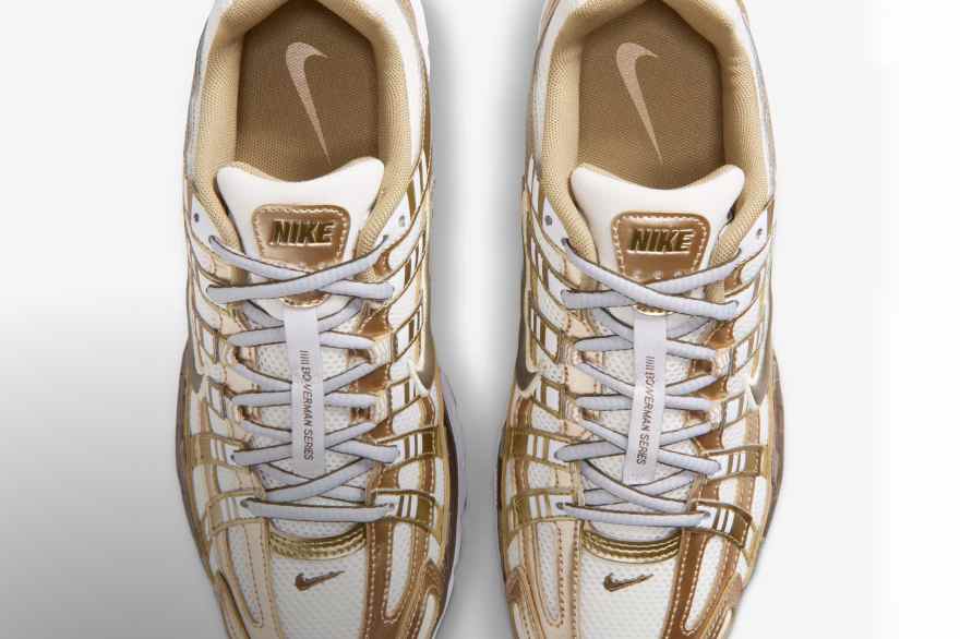 Women's Shoes, Clothing & Accessories, slide 2 of 3