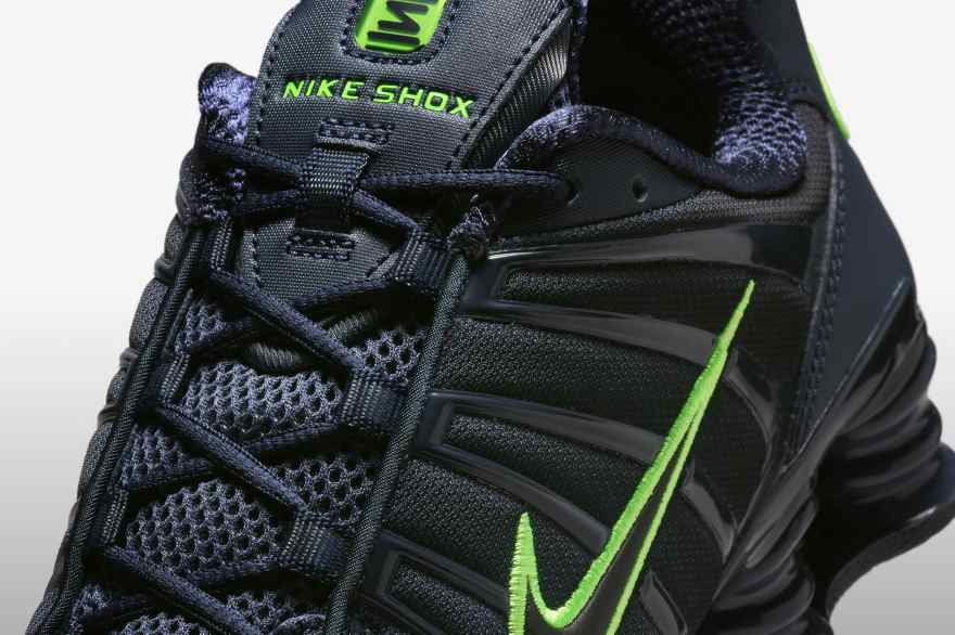 Chaussures, Vêtements et Accessoires pour Homme, slide 2 of 3