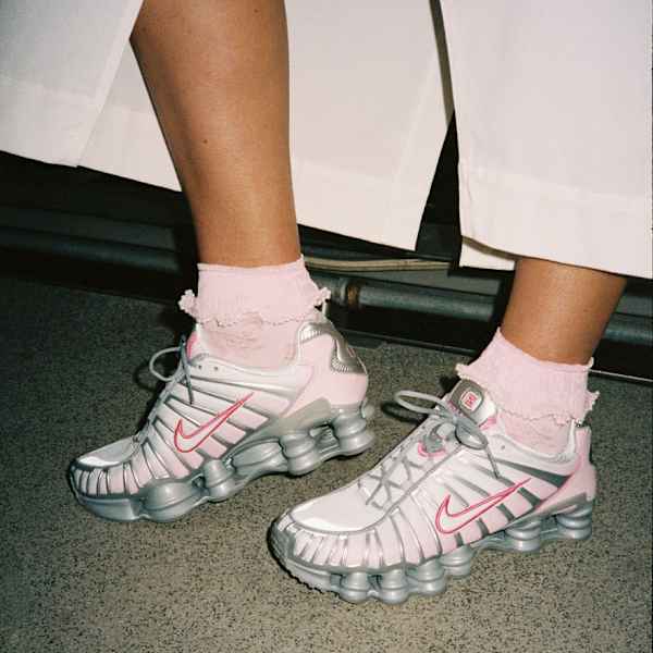 Women's Shoes, Clothing & Accessories