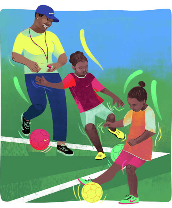 Laurea Alvarez celebra o futebol de rua em Barcelona