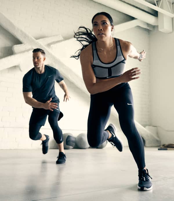 Nike Training Club App. Entrenamientos en casa y mucho más, slide 2 of 4