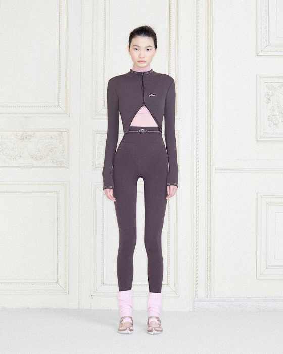 Jetzt neu: NikeSKIMS. Body Obsessed., slide 5 of 5