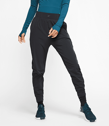 Nikeのパンツとタイツ