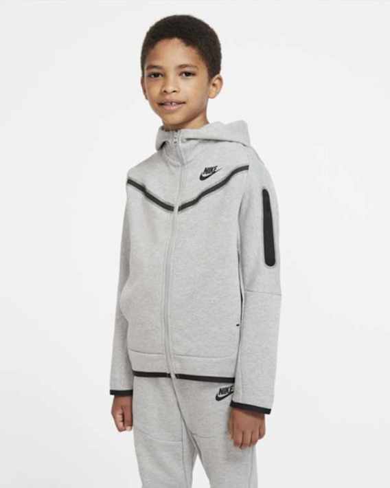 Nike Sportswear (NSW)