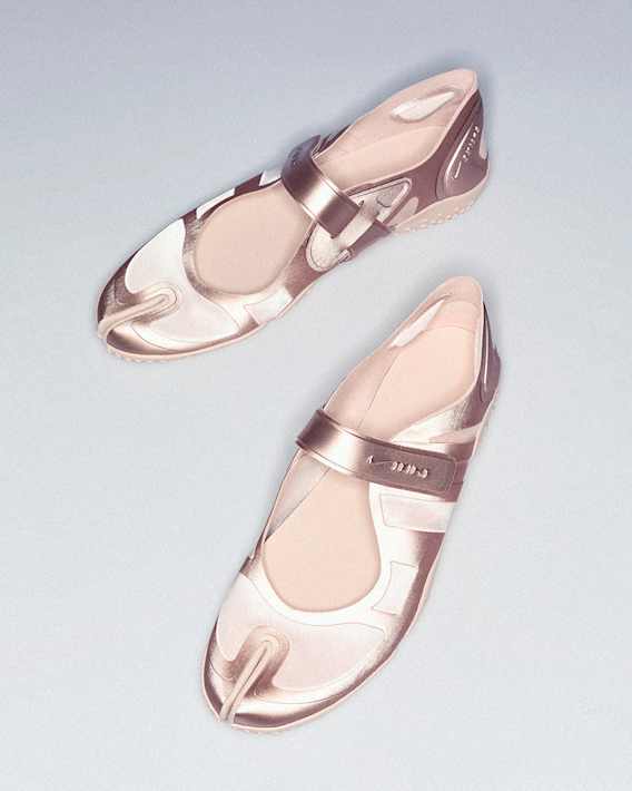 Jetzt neu: NikeSKIMS. Body Obsessed., slide 6 of 6