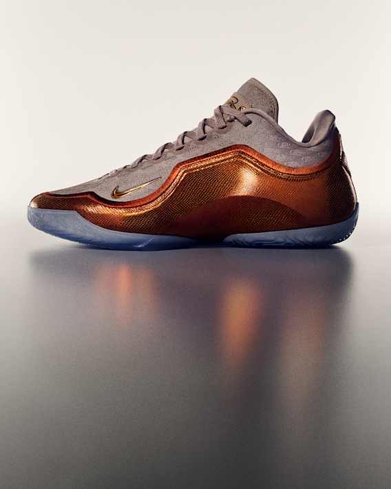 Trending, Nike. Just Do It, slide 4 of 4