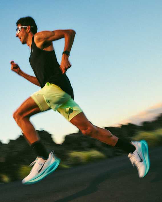 equipo deportivo hombre nike