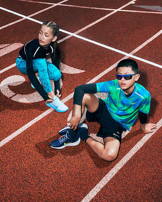 Nike Running, slide 3 of 3