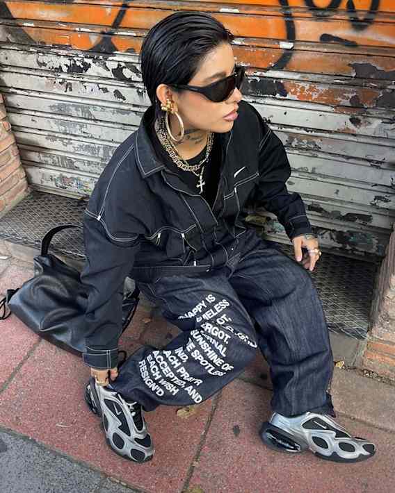 Air σε νέα εκδοχή, slide 3 of 4