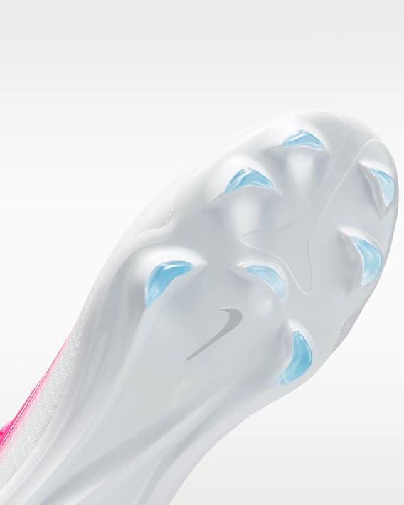 Maattabel voor kids: zo kies je de juiste voetbalschoenen, slide 1 of 3