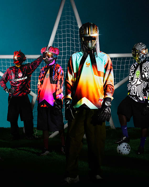 Erkek Ayakkabıları, Giysileri ve Aksesuarları