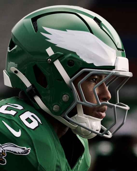 Nike Locker Room.Fan Gear, Athlete Styles & Sport Apparel