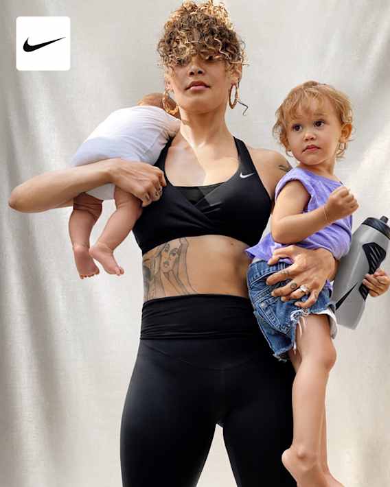 Colección de maternidad Nike