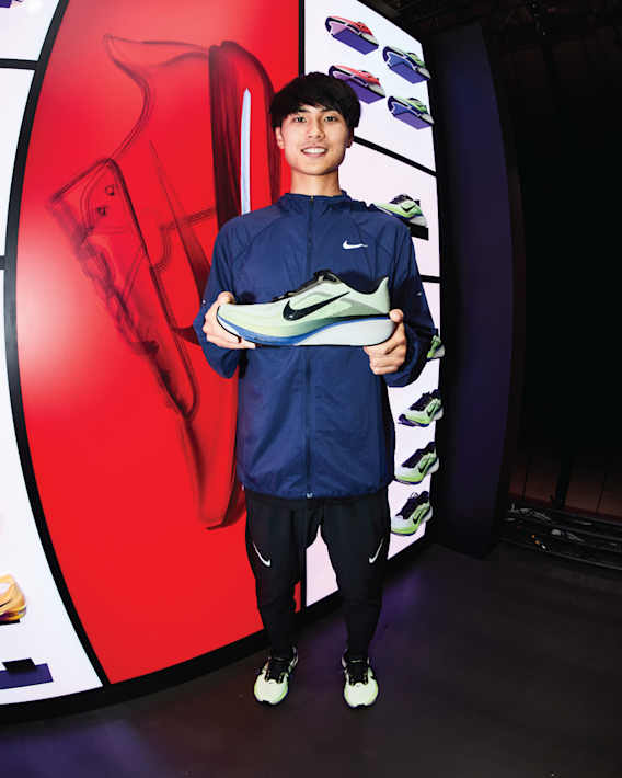 ナイキ ペガサス 42, slide 3 of 3