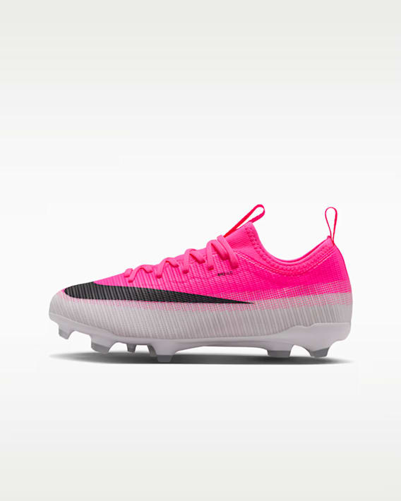 Guía de ajuste para niño/a: cómo elegir las botas de fútbol adecuadas, slide 3 of 4