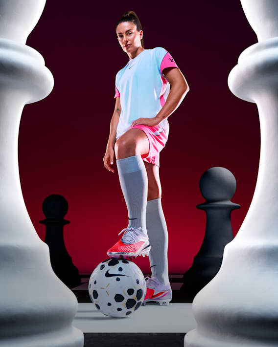 Τι νέο υπάρχει τώρα, Γυναικεία παπούτσια, ρούχα και αξεσουάρ, slide 4 of 5