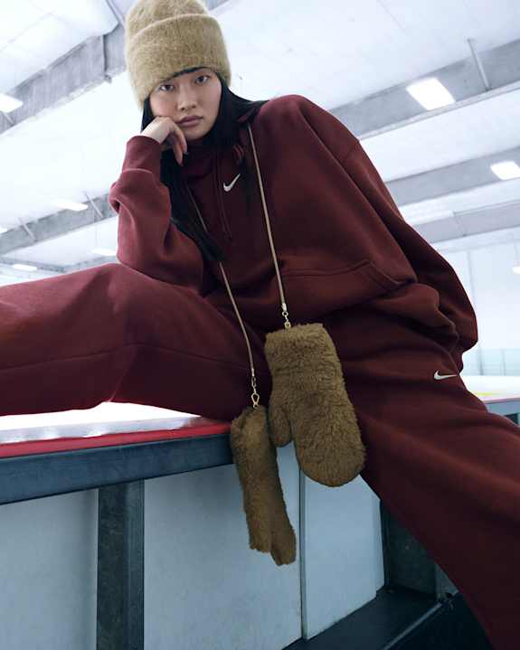 Performans İçin Tasarlandı. Günlük Giyim İçin Gelişti., Nike Sportswear, slide 4 of 6